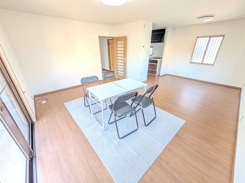 下妻市下妻丙　中古戸建 内観写真（リビング）