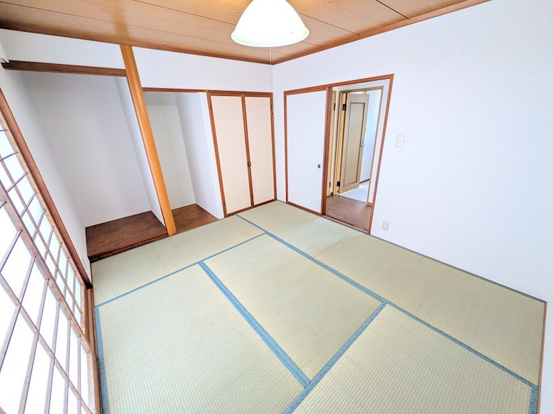 下妻市下妻丙　中古戸建 内観写真（リビング以外の居室）