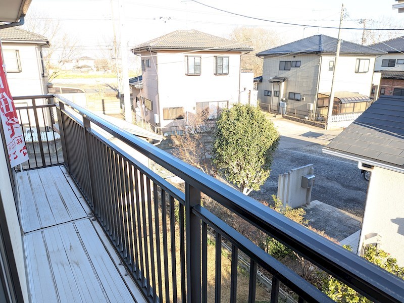 下妻市下妻丙　中古戸建 現地写真（バルコニー）