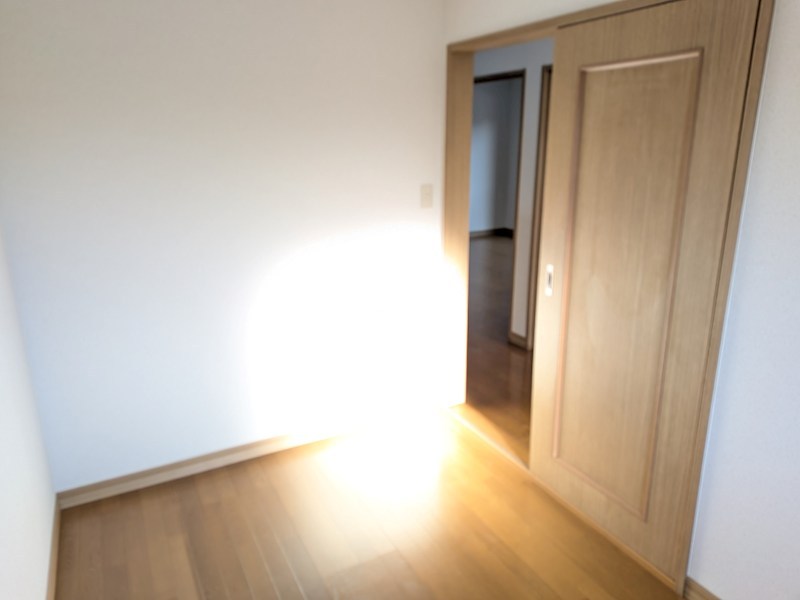 下妻市下妻丙　中古戸建 内観写真（リビング以外の居室）