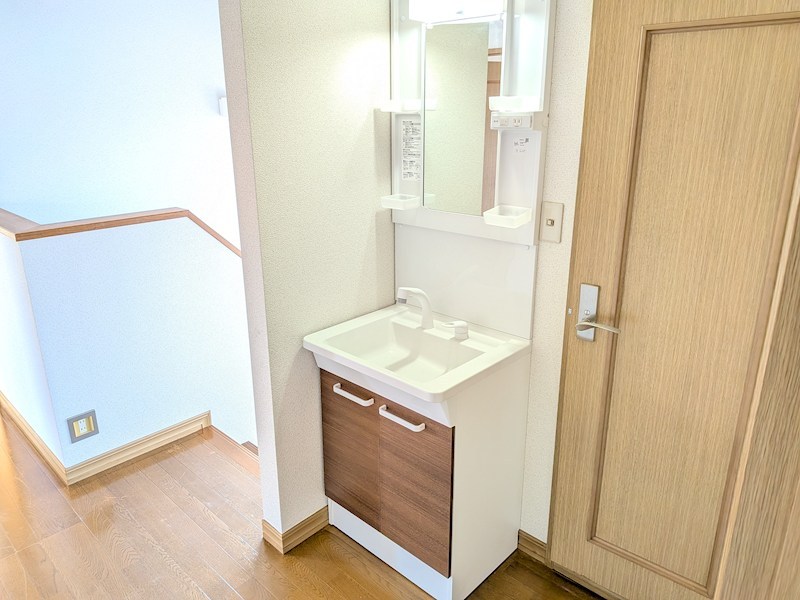 下妻市下妻丙　中古戸建 内観写真（洗面台・洗面所）