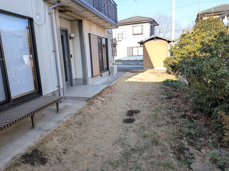 下妻市下妻丙　中古戸建 現地写真（庭）