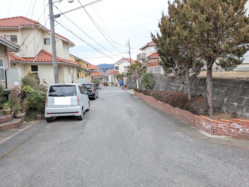 土浦市中貫　中古戸建 現地写真（前面道路含む現地写真）