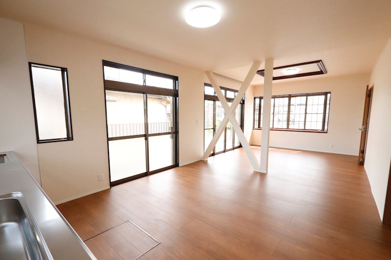 古河市中田　中古戸建 内観写真（リビング）