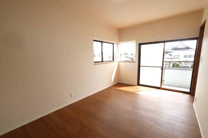 古河市中田　中古戸建 内観写真（リビング以外の居室）