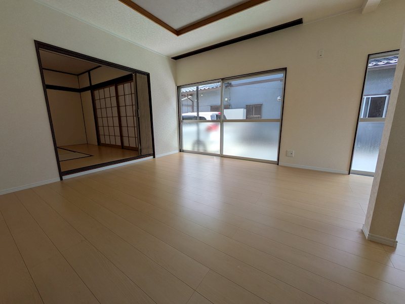 つくば市自由ケ丘　中古戸建 内観写真（リビング）