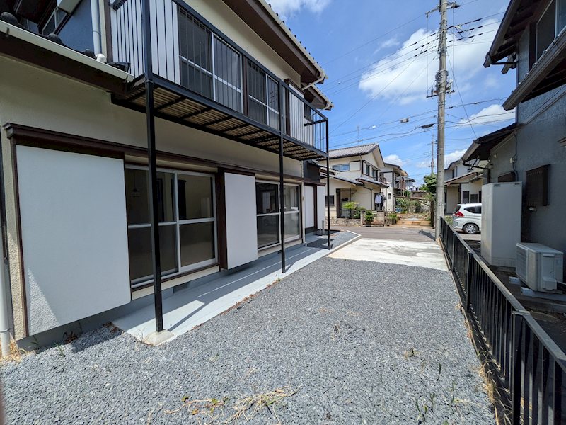 つくば市自由ケ丘　中古戸建 現地写真（庭）