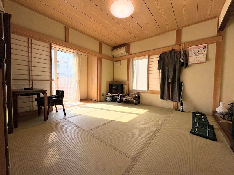 阿見町南平台２丁目　中古戸建 内観写真（リビング以外の居室）