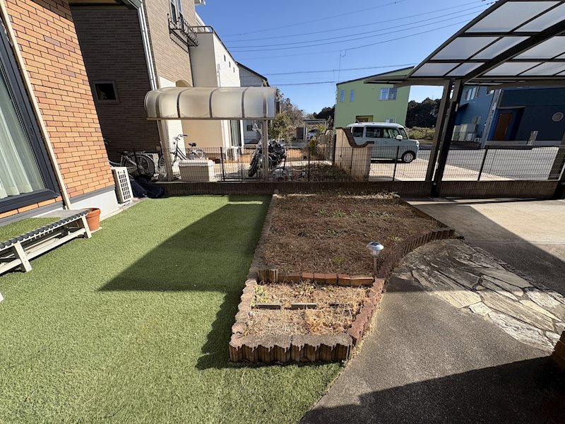 阿見町南平台２丁目　中古戸建 現地写真（庭）