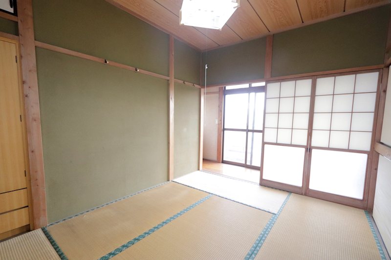 古河市三杉町２丁目　中古戸建 内観写真（リビング以外の居室）