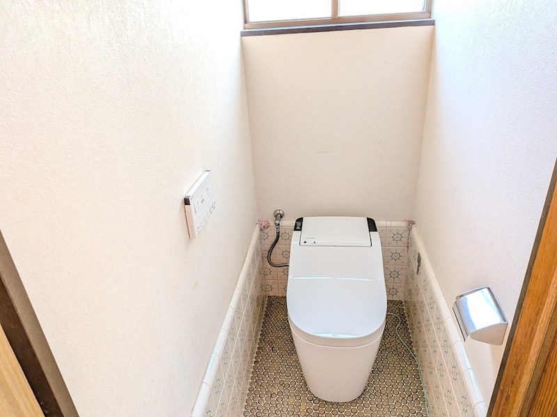 常総市豊田　中古戸建 内観写真（トイレ）