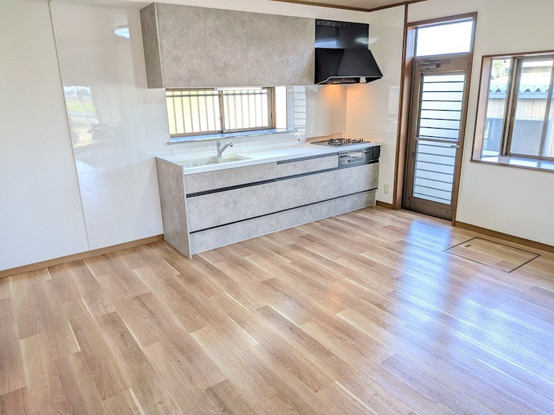 筑西市桑山　中古戸建 内観写真（キッチン）