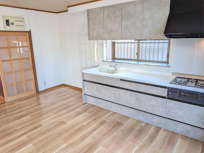 筑西市桑山　中古戸建 内観写真（リビング）