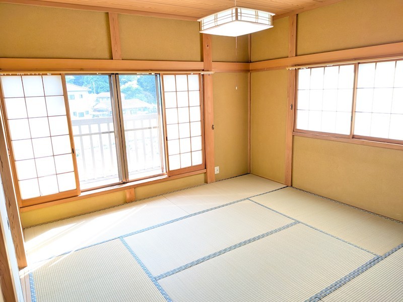 筑西市桑山　中古戸建 内観写真（リビング以外の居室）