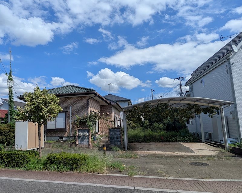 つくばみらい市陽光台２丁目　中古戸建 現地写真（駐車場）