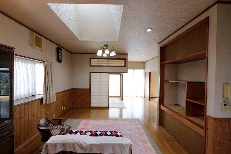 つくばみらい市陽光台２丁目　中古戸建 内観写真（リビング）