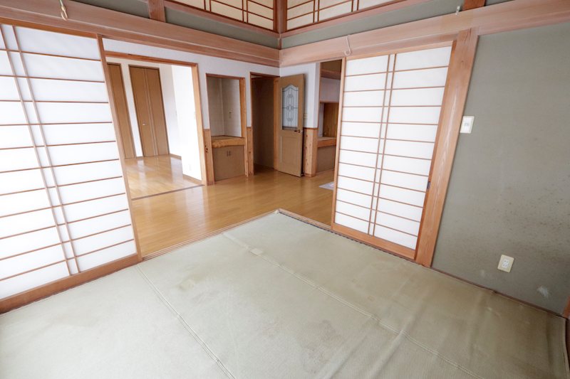 つくばみらい市陽光台２丁目　中古戸建 内観写真（リビング以外の居室）