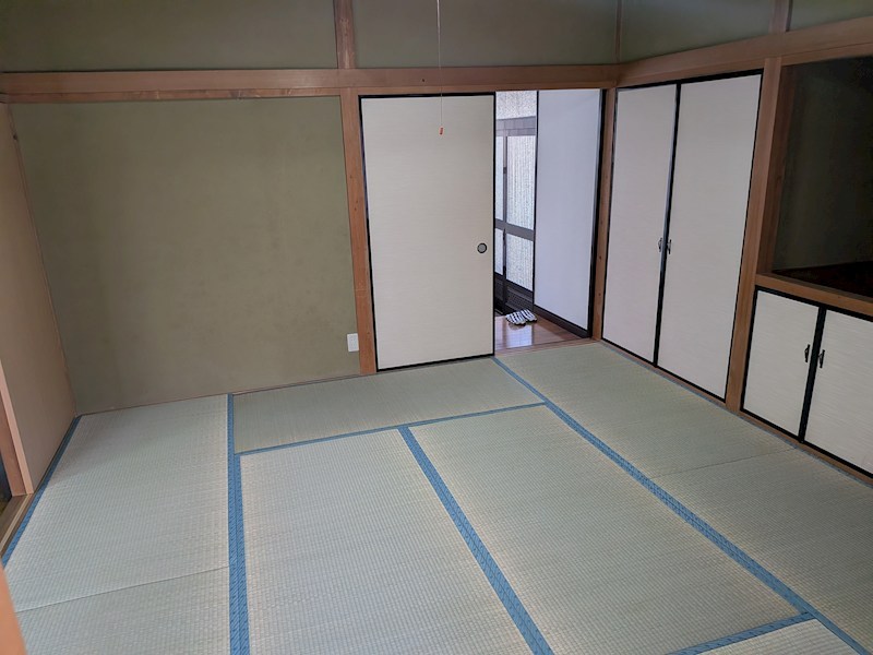 筑西市幸町３丁目　中古戸建 内観写真（リビング以外の居室）