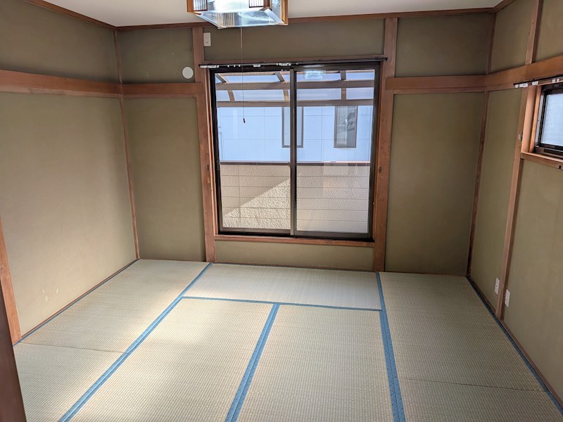 筑西市幸町３丁目　中古戸建 内観写真（リビング以外の居室）