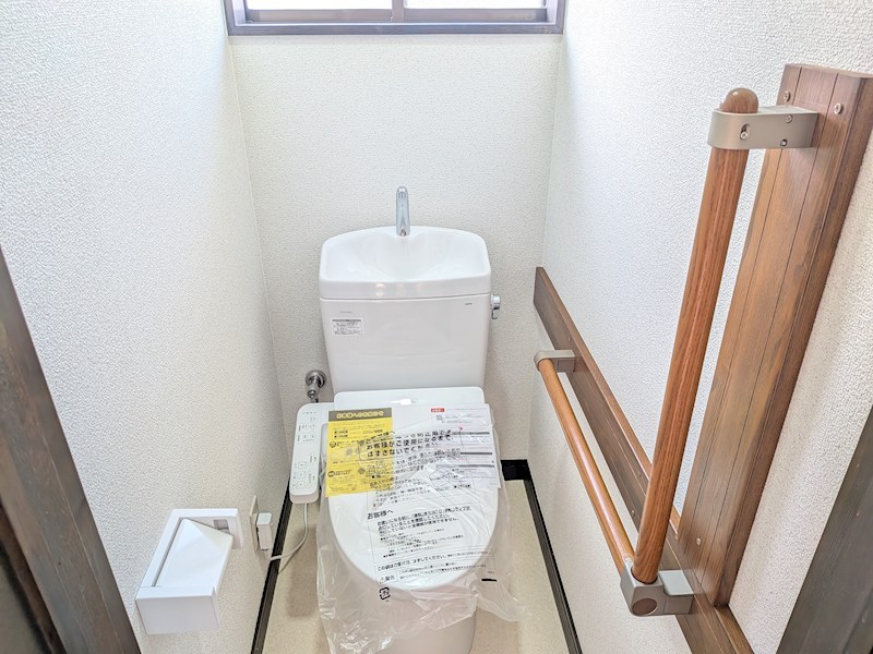 筑西市幸町３丁目　中古戸建 内観写真（トイレ）