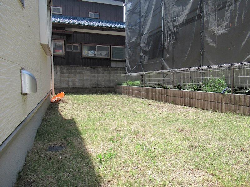 つくば市谷田部　中古戸建 現地写真（庭）