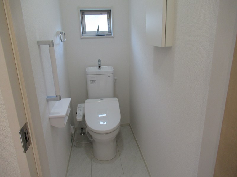 つくば市谷田部　中古戸建 内観写真（トイレ）