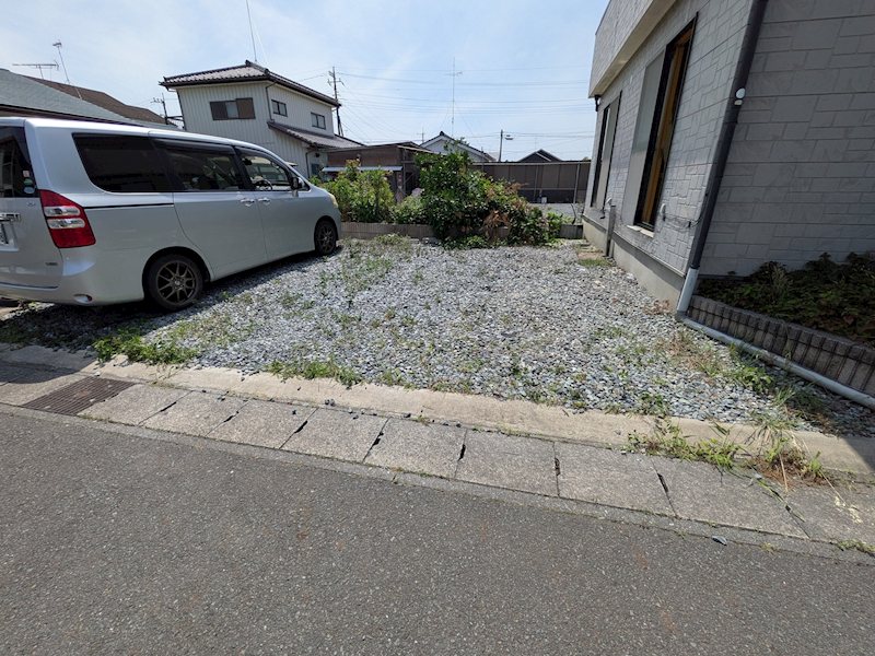 古河市上辺見　中古戸建 現地写真（駐車場）