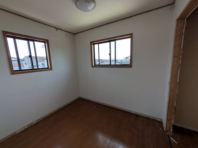 古河市上辺見　中古戸建 内観写真（リビング以外の居室）