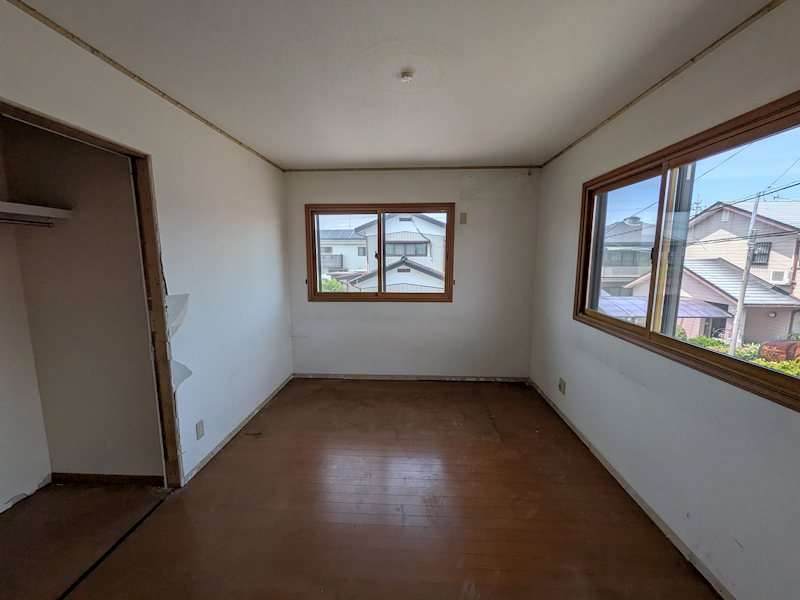 古河市上辺見　中古戸建 内観写真（リビング以外の居室）