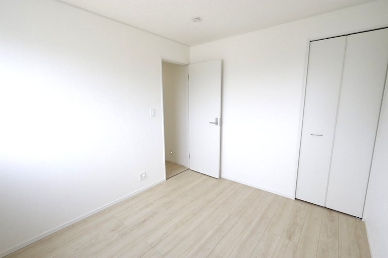つくば市安食　新築戸建第２　１号棟 内観写真（リビング以外の居室）