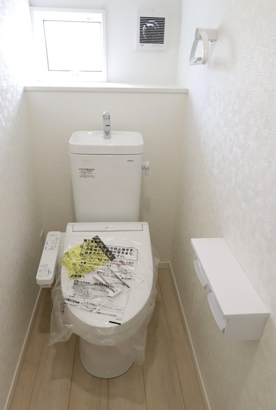 つくば市安食　新築戸建第２　１号棟 内観写真（トイレ）