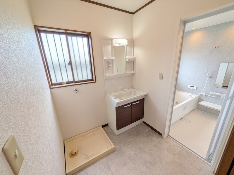 下妻市江　中古戸建 内観写真（洗面台・洗面所）