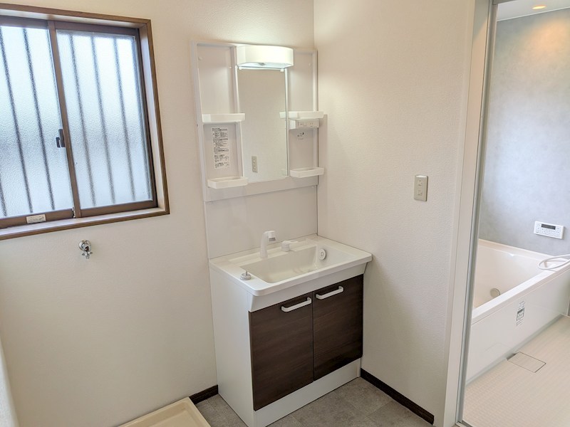 下妻市江　中古戸建 内観写真（洗面台・洗面所）
