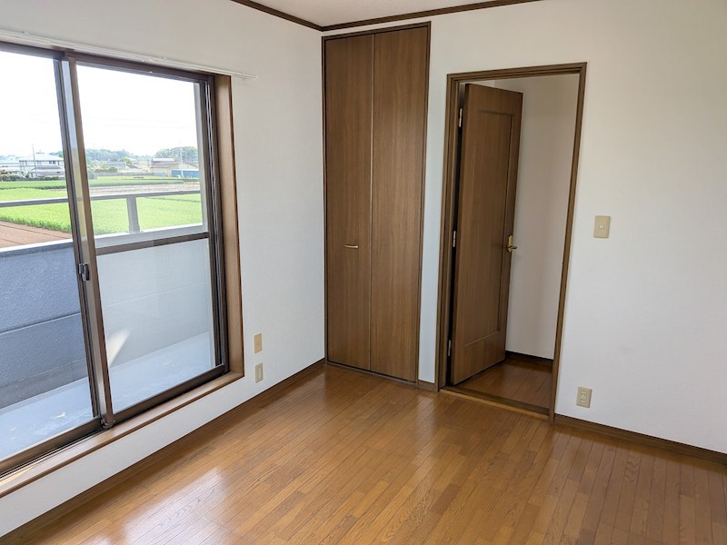 下妻市江　中古戸建 内観写真（リビング以外の居室）