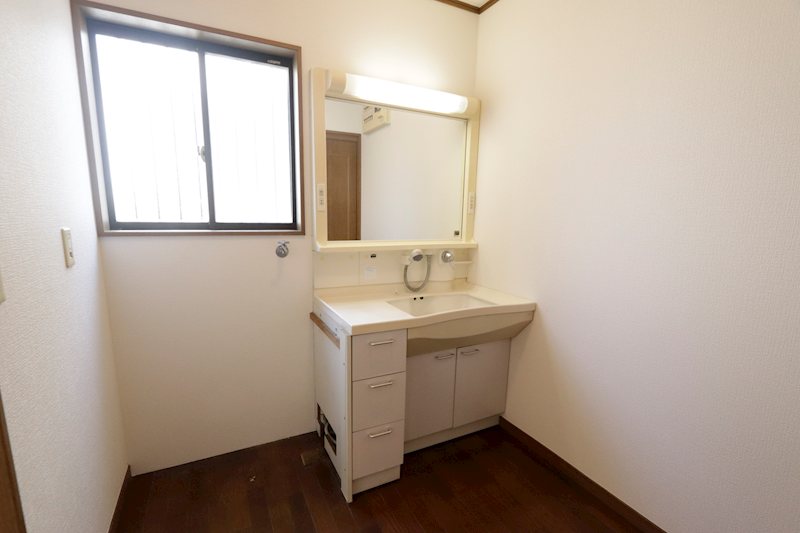 取手市米田　中古戸建 内観写真（洗面台・洗面所）