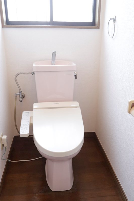 取手市米田　中古戸建 内観写真（トイレ）