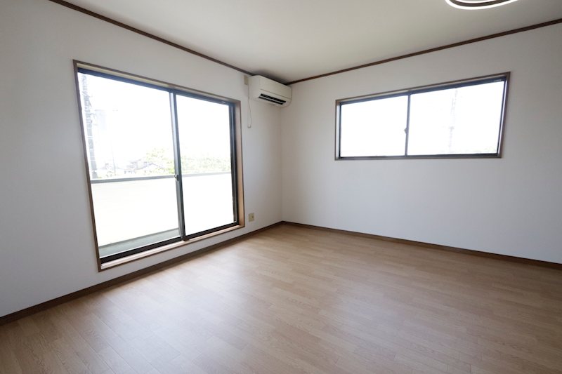 取手市米田　中古戸建 内観写真（リビング以外の居室）