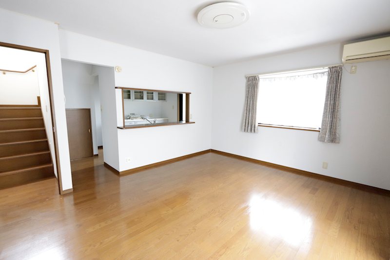 つくば市山中　中古戸建 内観写真（リビング）