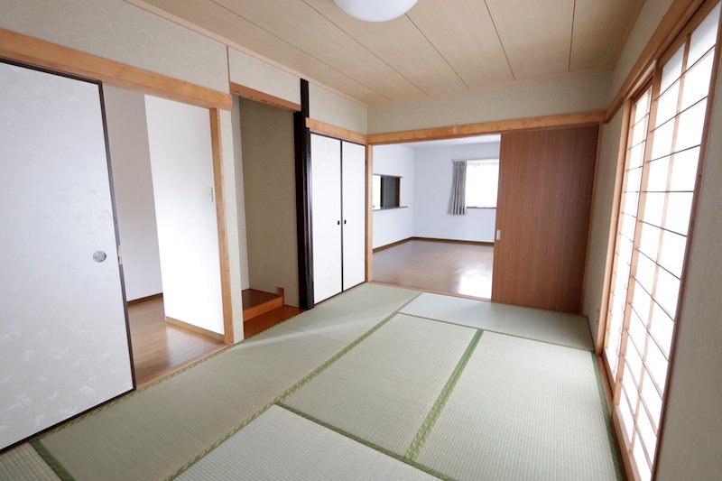 つくば市山中　中古戸建 内観写真（リビング以外の居室）