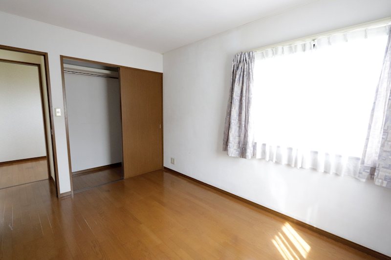 つくば市山中　中古戸建 内観写真（リビング以外の居室）