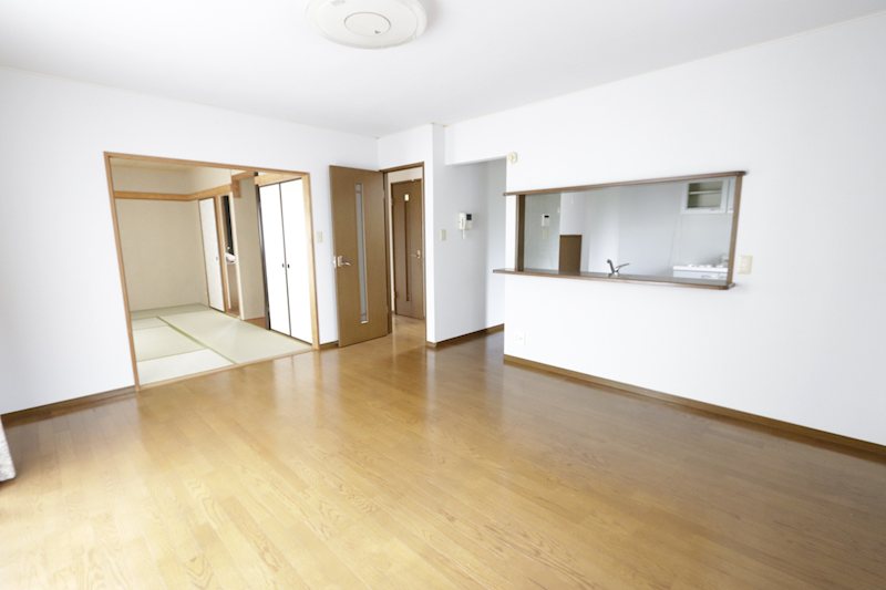つくば市山中　中古戸建 内観写真（リビング）