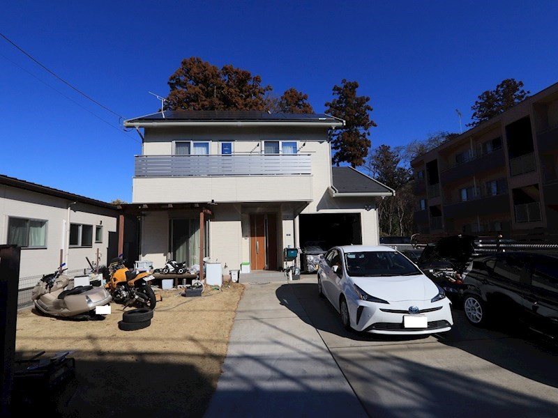 土浦市宍塚　中古戸建 現地写真（駐車場）
