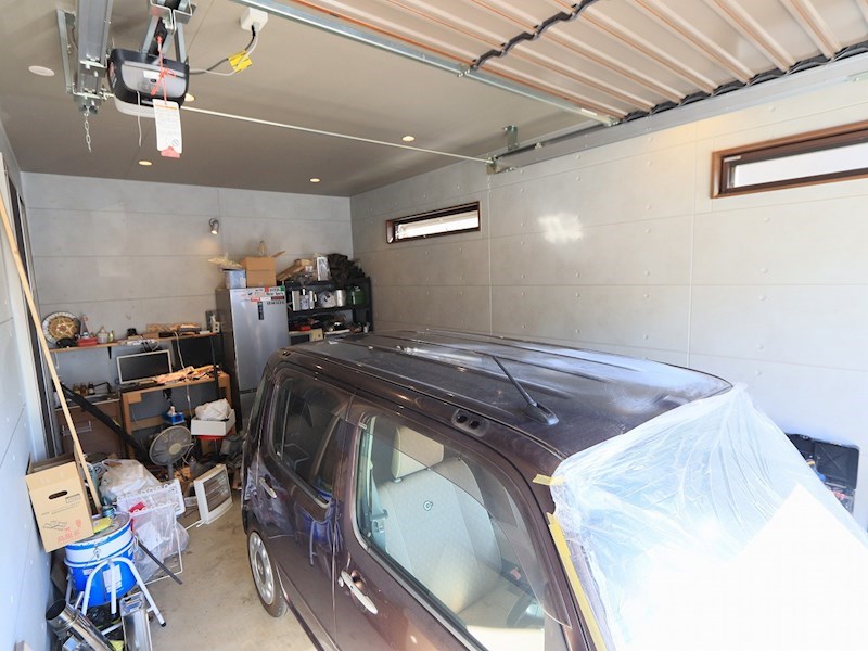 土浦市宍塚　中古戸建 現地写真（駐車場）
