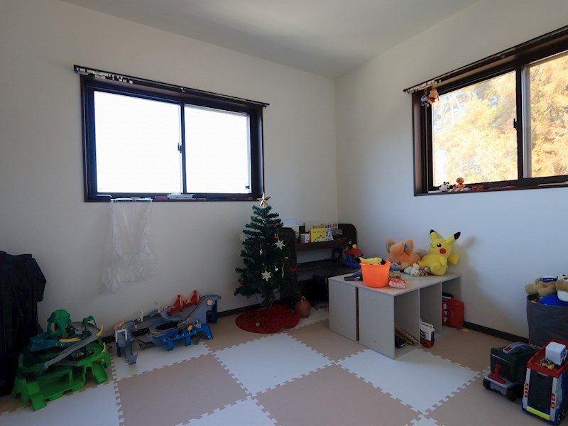 土浦市宍塚　中古戸建 内観写真（子供部屋）