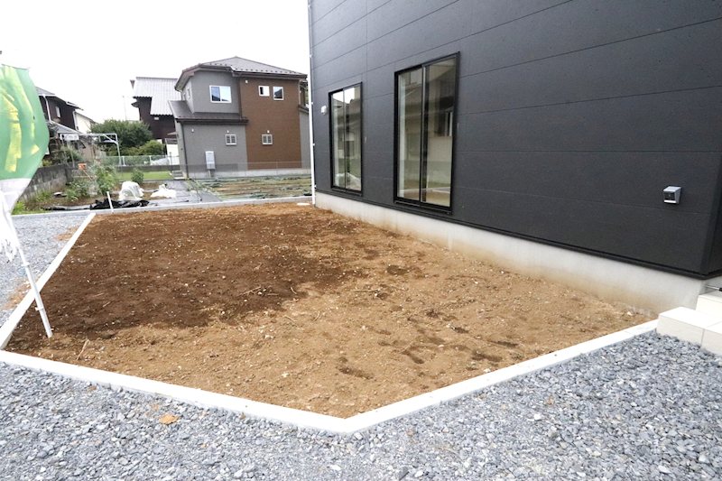 つくば市高見原５丁目　新築戸建第１７　３号棟 現地写真（庭）