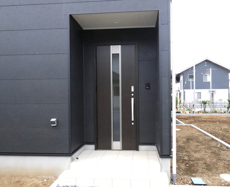 つくば市高見原５丁目　新築戸建第１７　３号棟 現地写真（玄関）