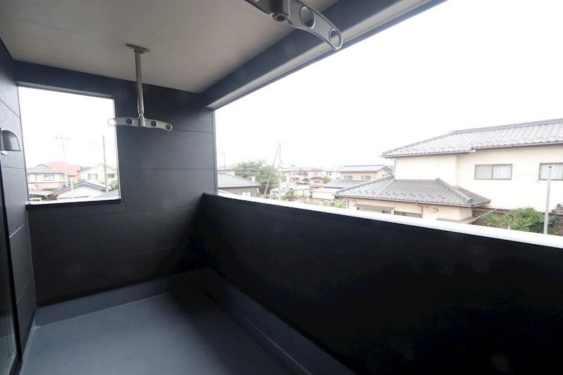 つくば市高見原５丁目　新築戸建第１７　３号棟 現地写真（バルコニー）