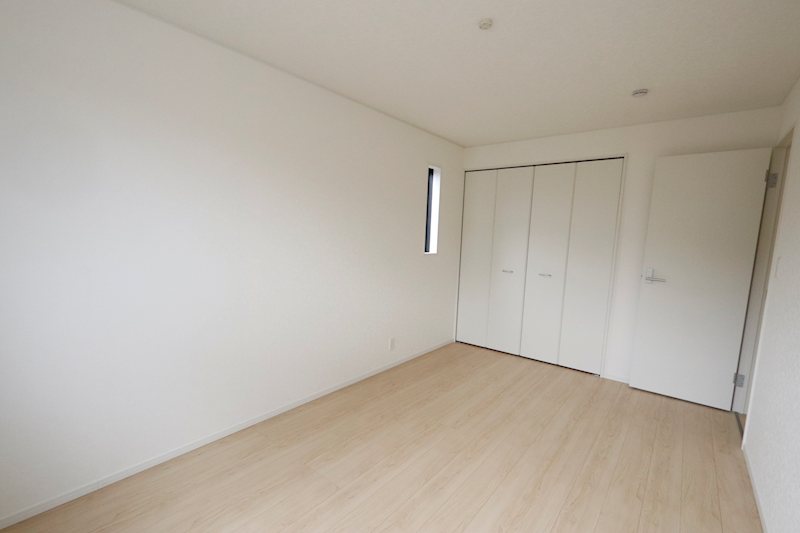 つくば市高見原５丁目　新築戸建第１７　３号棟 内観写真（リビング以外の居室）
