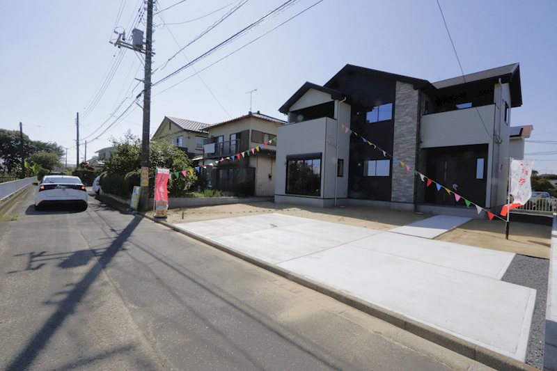 つくばみらい市谷井田　新築戸建１０期　１号棟 現地写真（前面道路含む現地写真）