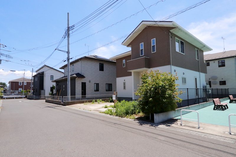 筑西市市野辺　中古戸建 現地写真（前面道路含む現地写真）